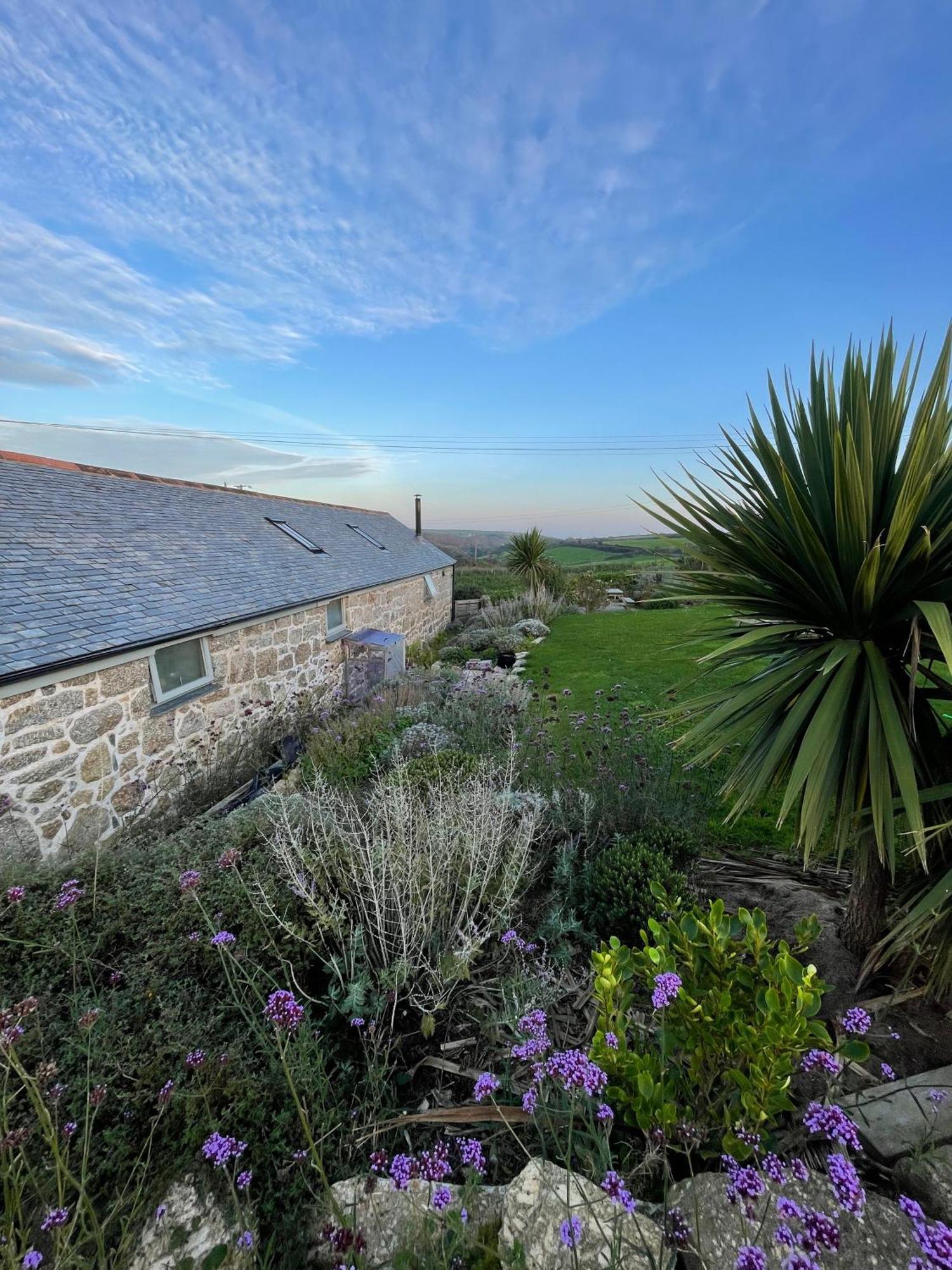 Trengothal Barn Lejlighed Porthcurno Eksteriør billede