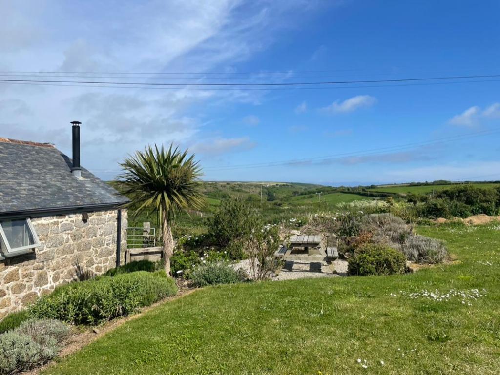 Trengothal Barn Lejlighed Porthcurno Eksteriør billede
