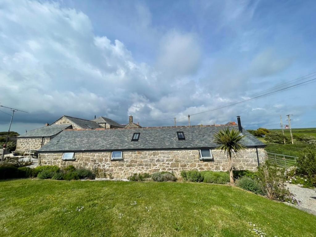 Trengothal Barn Lejlighed Porthcurno Eksteriør billede